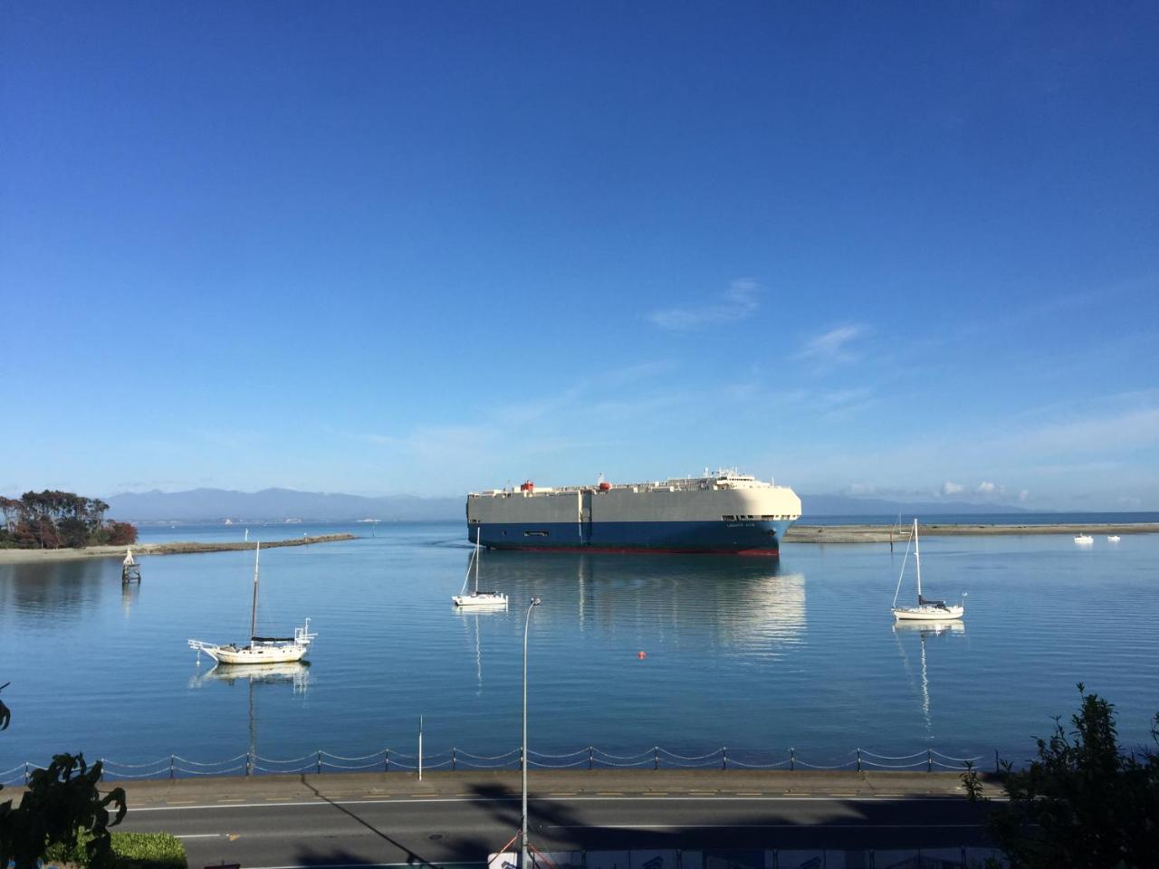 ホテル Waterfront Bliss ネルソン エクステリア 写真